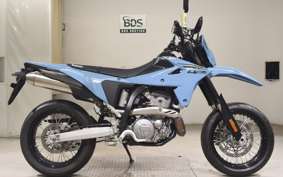 SUZUKI DR-Z4SM 2025 ER1AH