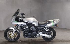 YAMAHA FZ400 4YR