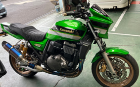 KAWASAKI ZRX1200 DAEG 2013 ZRT20D