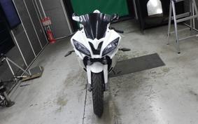 YAMAHA FZR250 R 3LN