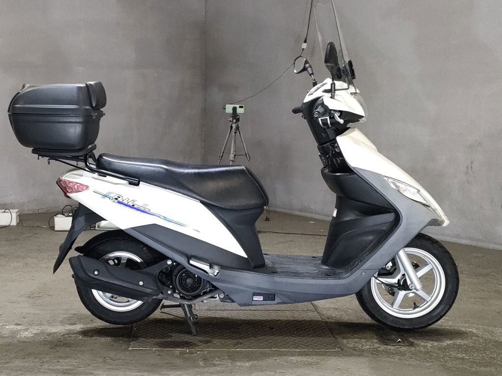 Фото Suzuki ADDRESS V125 с японского аукциона