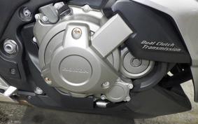 HONDA VFR1200F DCT 2013 SC63