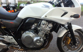 HONDA CB400SFV-3 BOLDOR 2010 NC42