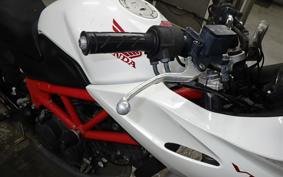 HONDA VTRF250 2006 MC33