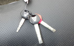 YAMAHA XJR1300 Gen.2 2016 RP17J