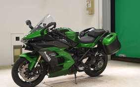 KAWASAKI NINJA H2 SX SE 2018 ZXT02A