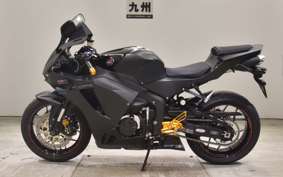 HONDA CBR600RR 2024 PC40