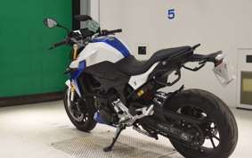 BMW F900R 2023