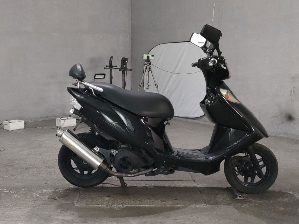 Фото Suzuki ADDRESS V125 с японского аукциона