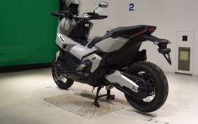 HONDA X-ADV 750 2025 RH21