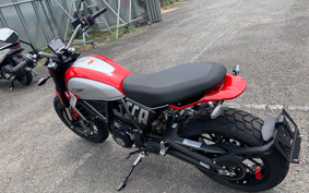 DUCATI SCRAMBLER ICON 2026