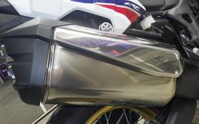 HONDA CRF1000L AFRICA TWIN DCT 2018 SD04