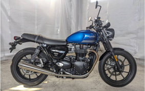 TRIUMPH STREET TWIN 2021 DAD74G