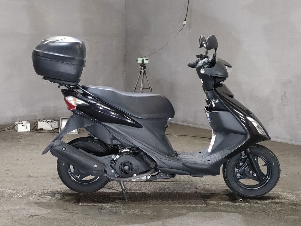 Фото Suzuki ADDRESS V125 с японского аукциона