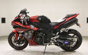 YAMAHA YZF-R1 2013