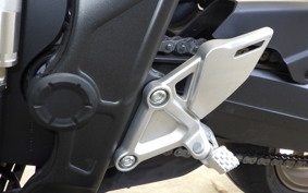 HONDA CB650R E-Clutch 2025 RH17