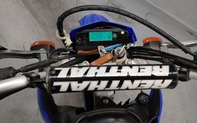 YAMAHA WR250R DG15J