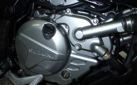 SUZUKI Vｽﾄﾛｰﾑ650XTA 2020 C733A