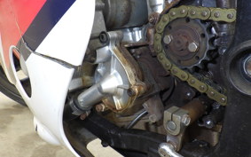 YAMAHA FZR250 2KR