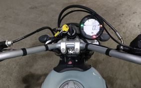 DUCATI SCRAMBLER SIXTY2 2018 KA00A