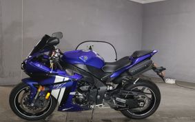 YAMAHA YZF-R1 2012 RN23