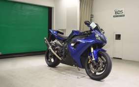 YAMAHA YZF-R1 2002
