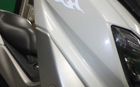 YAMAHA N-MAX 2022 SE86J
