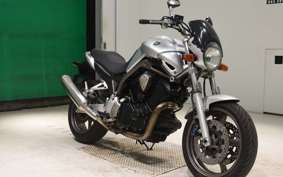 YAMAHA BT1100 2002