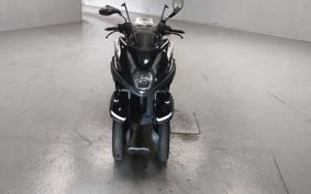 YAMAHA TRICITY 125 SE82J
