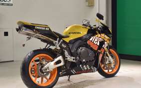 HONDA CBR1000RR 2006 SC57
