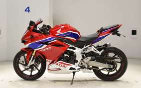HONDA CBR250RR A