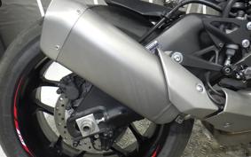 YAMAHA YZF-R1 2019