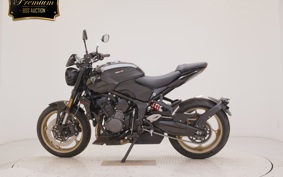 TRIUMPH TRIDENT 800 2026