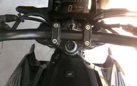 HONDA CB250R MC52