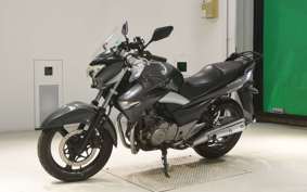 SUZUKI GSR250 2008