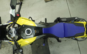 SUZUKI Vｽﾄﾛｰﾑ1050DE 2023 EF11M