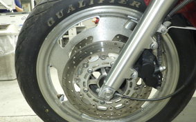 YAMAHA VMAX 2000