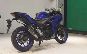 YAMAHA YZF-R25