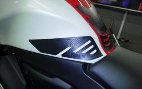 YAMAHA YZF-R7 2022 RM39J