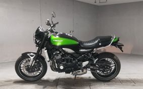 KAWASAKI Z900RS 2025 ZR900K