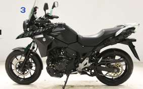 SUZUKI Vｽﾄﾛｰﾑ250