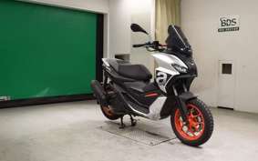 APRILIA SR GT 200 2023