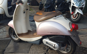 HONDA CREA SCOOPY AF55