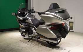 HONDA GL 1800 GOLD WING TOUR DCT SC79