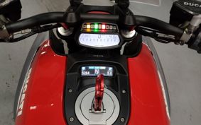 DUCATI DUCATI  DIAVEL 2013 G102JC