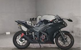 YAMAHA YZF R-3 2018 RH13J