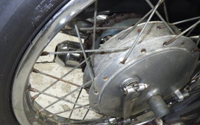 SUZUKI GT380 2025 GT380