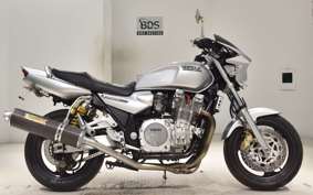 YAMAHA XJR1300 1998 RP01J