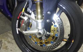 YAMAHA YZF-R1 2011