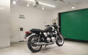 TRIUMPH BONNEVILLE T120 2025